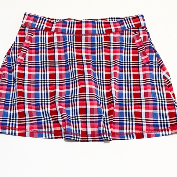 T by Talbots Active Lifestyle Golf or Tennis Plaid Skort with Pockets - Picture 2 of 4